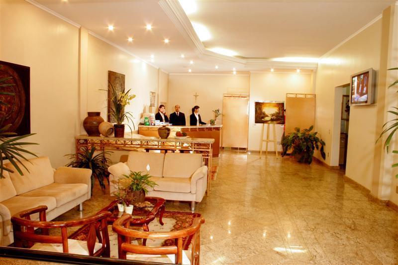 Rodes Palace Hotel Patrocinio Bagian luar foto