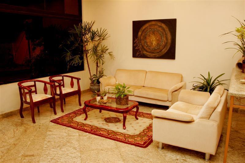 Rodes Palace Hotel Patrocinio Bagian luar foto
